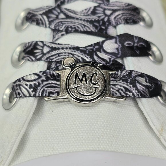 Converse x Miley Cyrus Chuck Taylor Sneakers Women’s 11 White Black CTAS 162235C - Picture 7 of 11